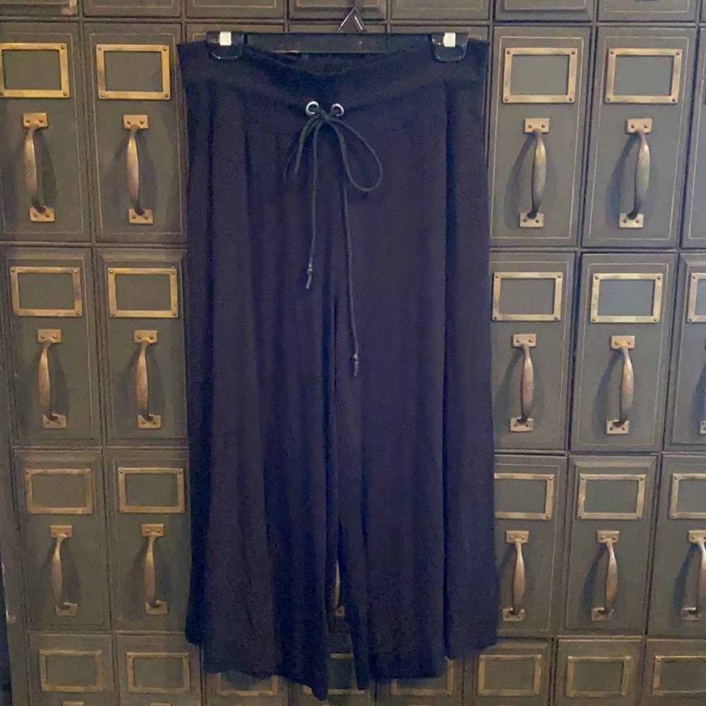 LINK Cotton Jersey Cropped Wide-Legged Pant